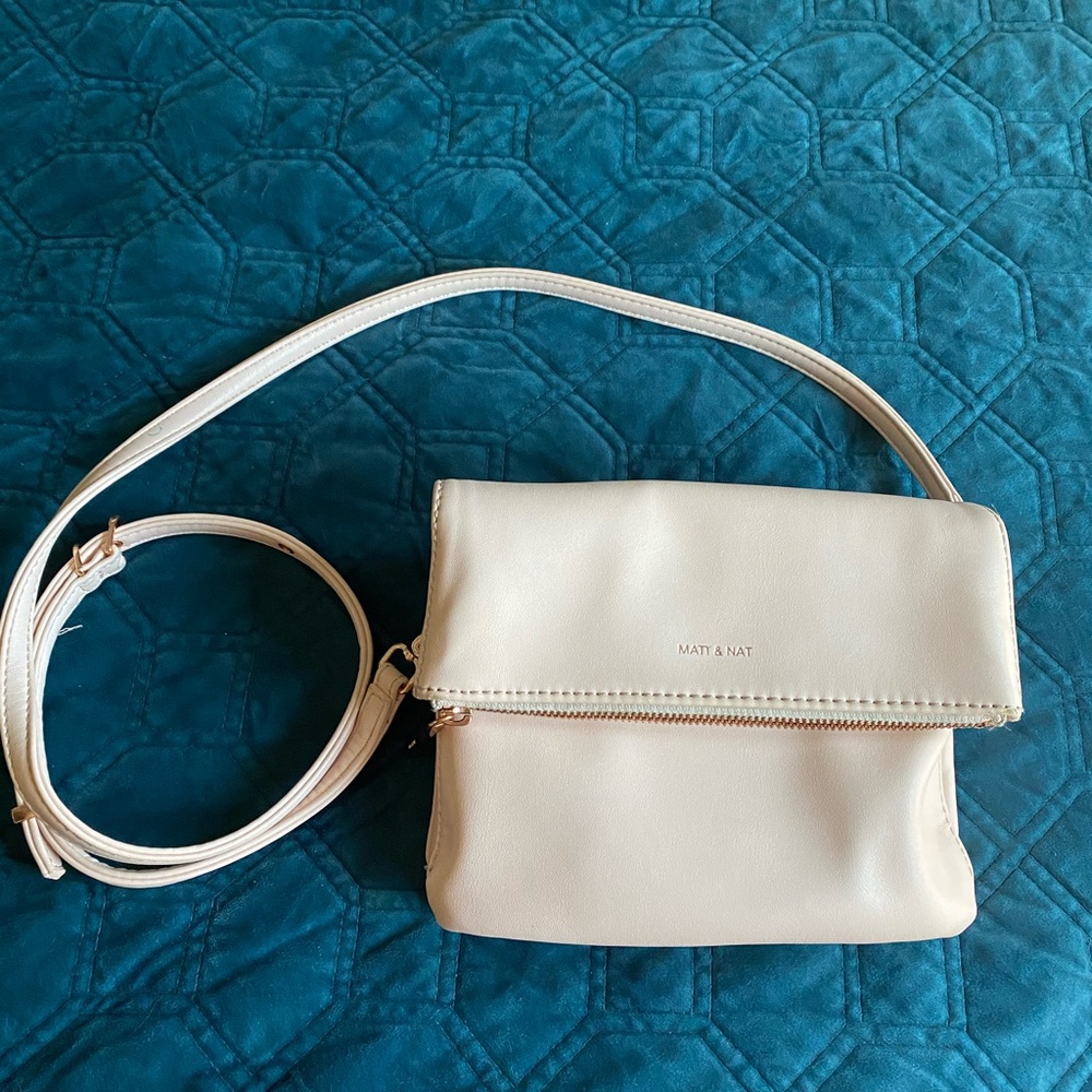Matt and Nat vegan bag